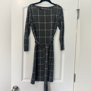 Ann Taylor Loft Grey Windowpane Dress, size extra small